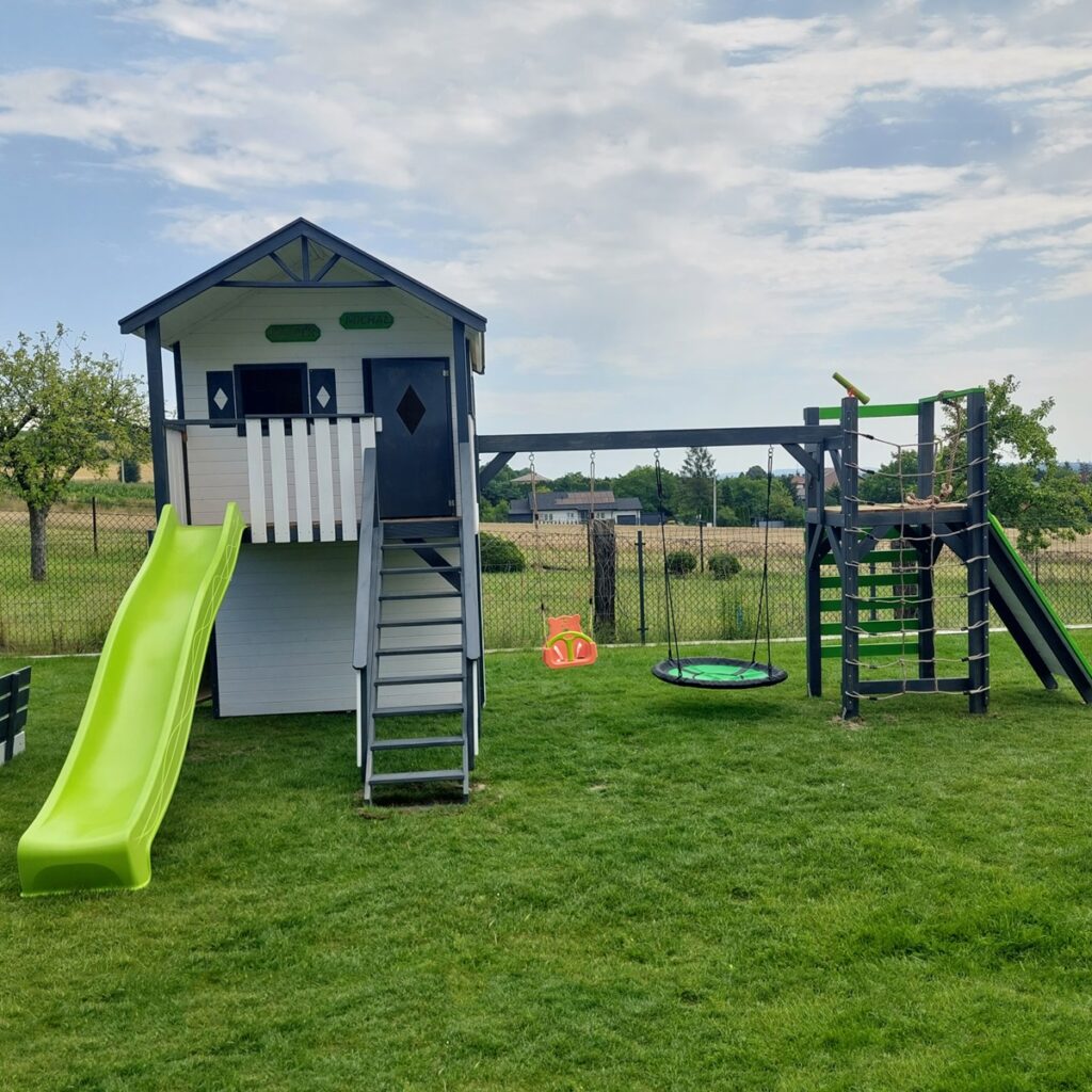 Dětské hřiště mont blank