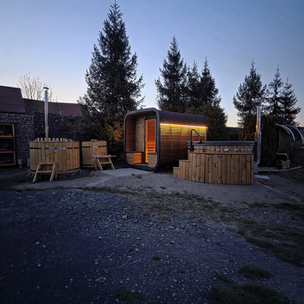 Dřevěná čtvercová sauna 5,05m 4