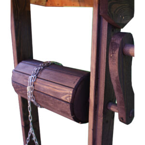 Dřevěná zahradní studna 3