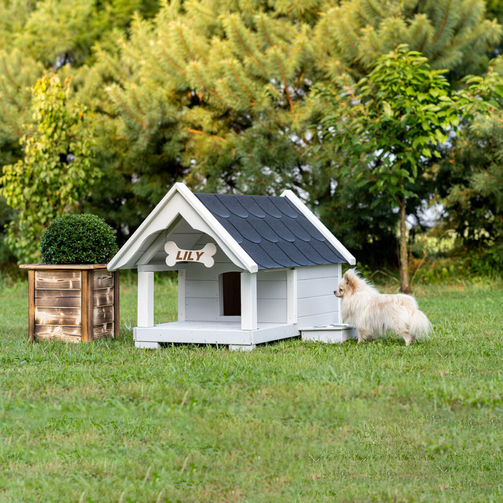 Dřevěná zateplená bouda pro psy profi s terasou 7