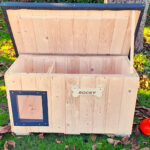 Dřevěná zateplená bouda pro psy profi vyztužená s předsíní 6