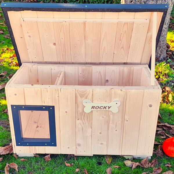 Dřevěná zateplená bouda pro psy profi vyztužená s předsíní 6