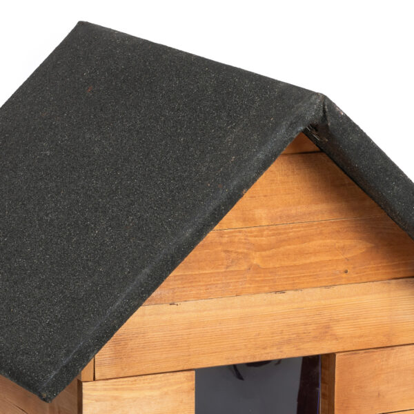 Dřevěná zateplená bouda pro středně velké psy 1