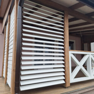 Dřevěné otočné žaluzie 2