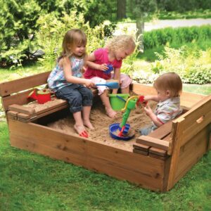 Dřevěné pískoviště s lavičkami 1