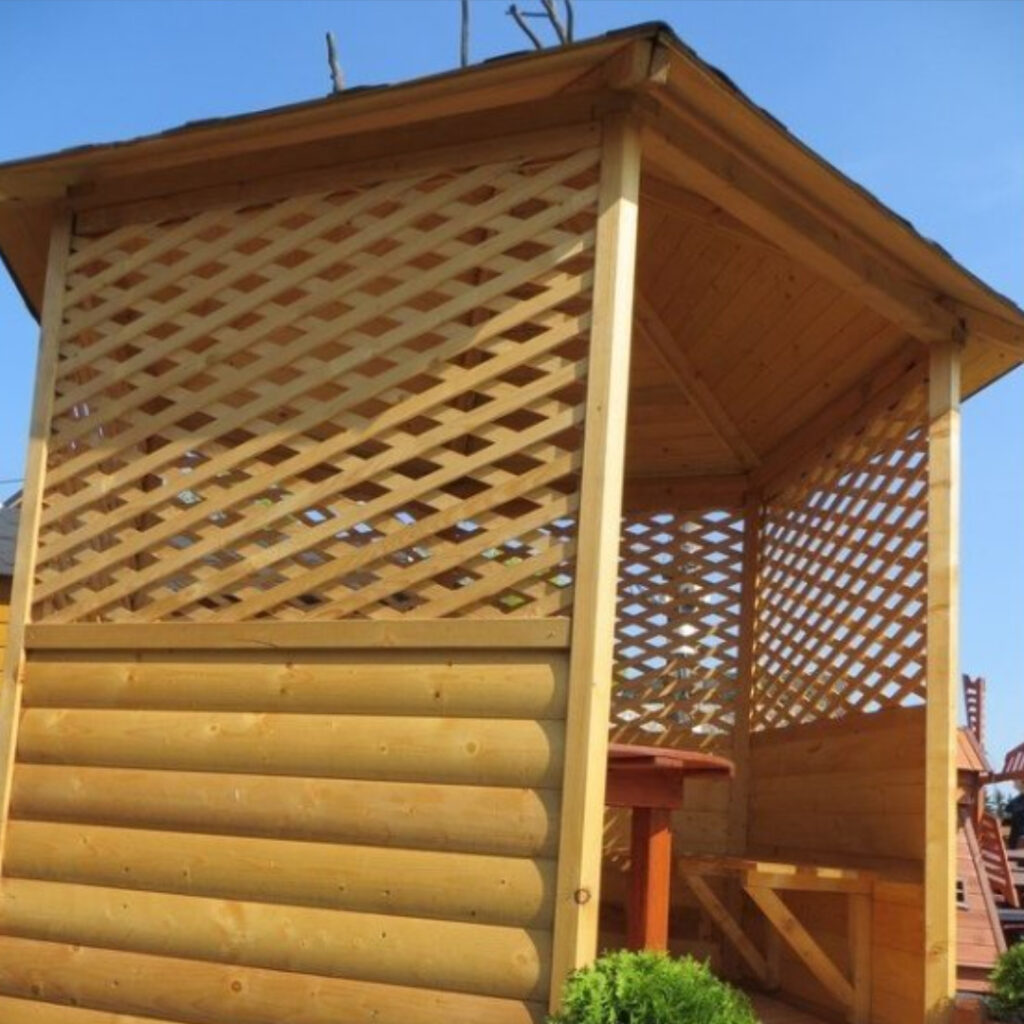Dřevěný altán šestistranný koncept se srubovým obkladem 2