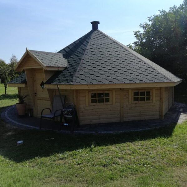 Dřevěný domek grill 12