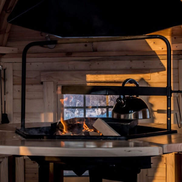 Dřevěný domek grill 4