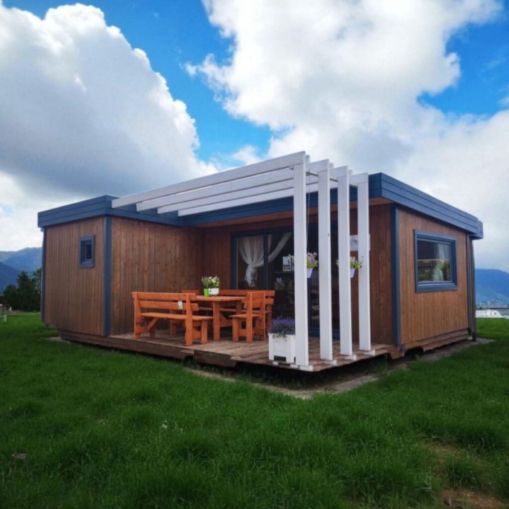 Dřevěný dům dřevostavba avokado