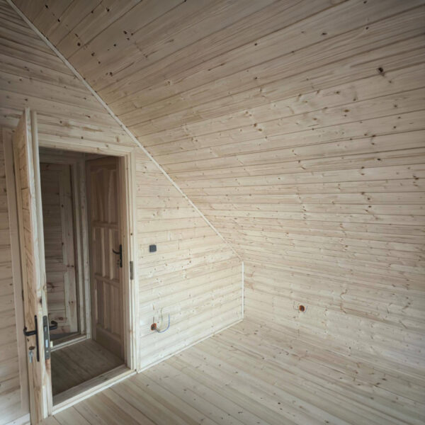 Dřevěný dům dřevostavba stodola b1 23