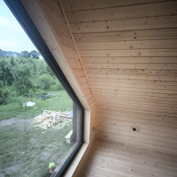 Dřevěný dům dřevostavba stodola b2 17