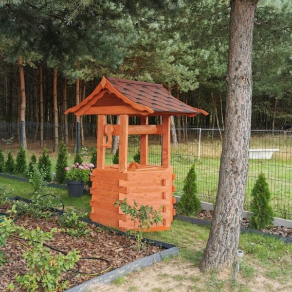 Dřevěný kryt na studnu se střechou basic 2