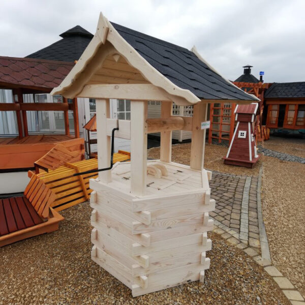 Dřevěný kryt na studnu se střechou basic 5