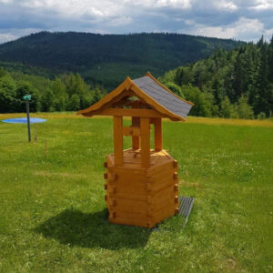 Dřevěný kryt na studnu se střechou basic 6