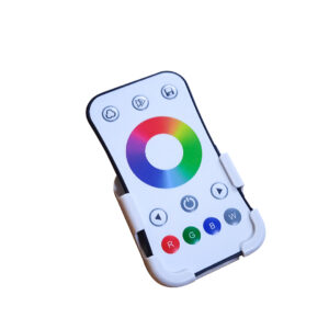 Dřevěný květináč kostka geo pots 10