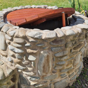 Dřevěný poklop na studnu 100 120 cm 1