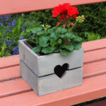 Dřevěný truhlík bylinkÁČ Šedý 8