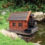 Dřevěný vodní mlýn