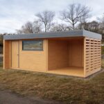 Dřevěný zahradní domek modern s terasou