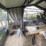 Dřevěný zahradní domek statek s terasou 16