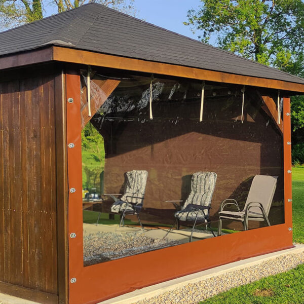 Dřevěný zahradní domek statek s terasou 17