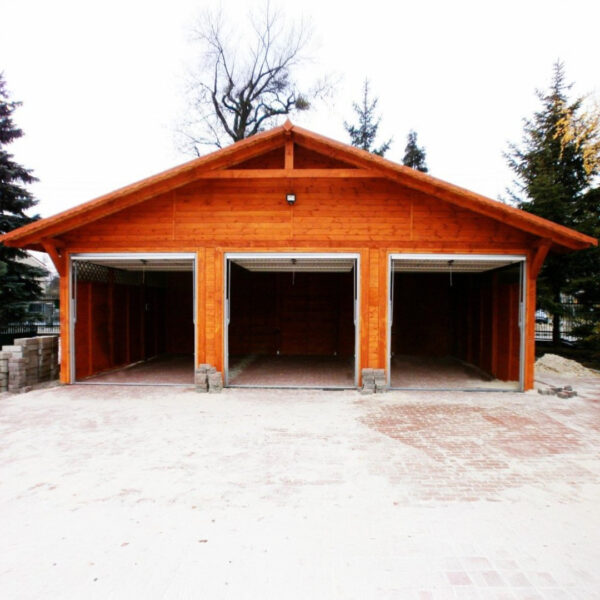 Garážové stání pro 3 auta 9x6m 1