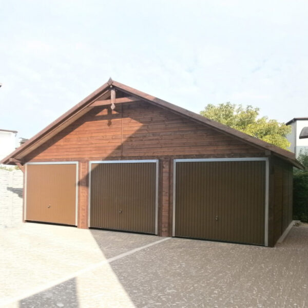 Garážové stání pro 3 auta 9x6m 2