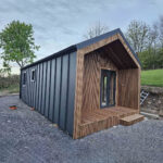 Hybridní dům 4x8,2 m – vnitřní rozměr 5