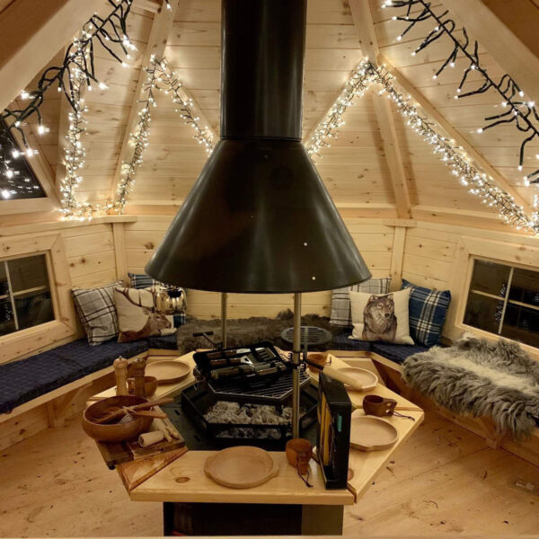 Kempingová grilovací chatka 1