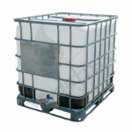 Kryt nádrže 1000l dřevěným obložením 5