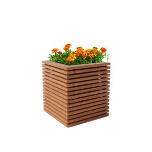 Květináče a truhlíky