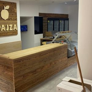 Prodejní pult 100LETÝ TRÁM