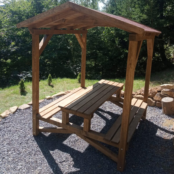 Set zahradního nábytku se střechou 4