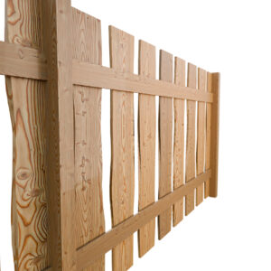 Smrkový:modřínový plot na míru neomítaný s 1