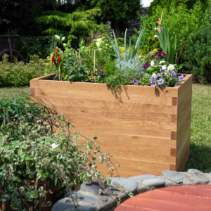 Vyvýšený záhon dub 3