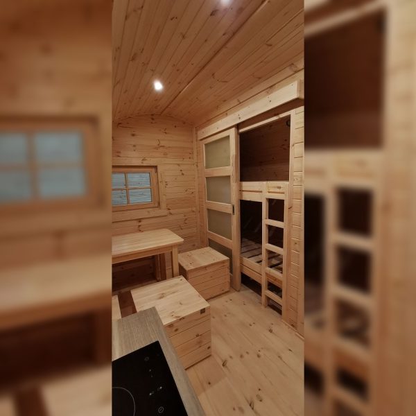 Zateplená kempingová chatka LUXUS s bočním vchodem