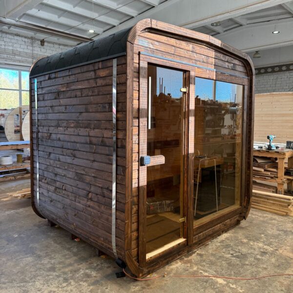 Dřevěná čtvercová sauna 2 m