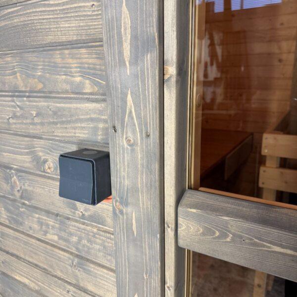 Dřevěná čtvercová sauna 2 m