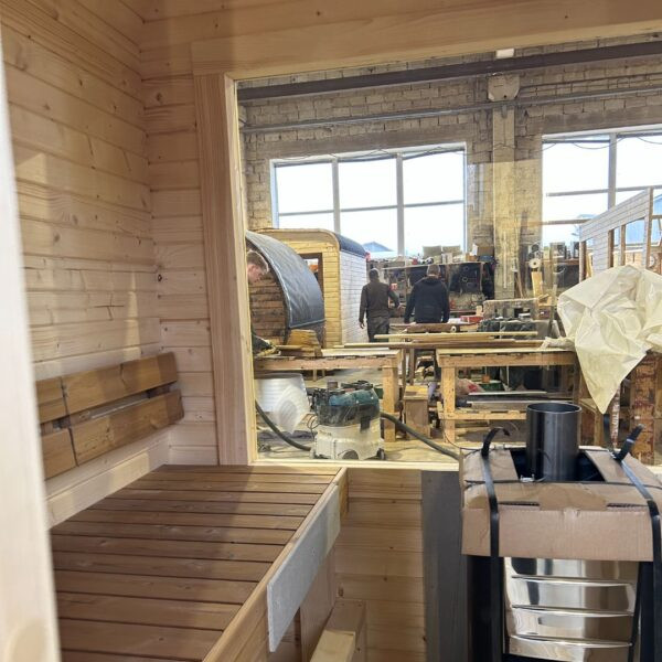 Dřevěná čtvercová sauna 2 m