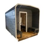 Dřevěná čtvercová sauna s terasou 3 m