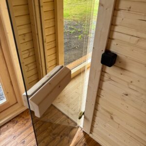 Dřevěná čtvercová sauna Wide RELAX 4 m