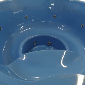 Integrovaná laminátová vířivka