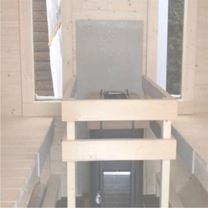 Dřevěný ochranný plot k topidlu