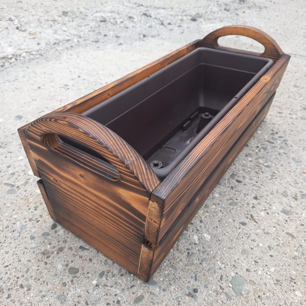 Dřevěný truhlík STATEK - 64x23x18 cm - opalovaný kaštan - VÝPRODEJ