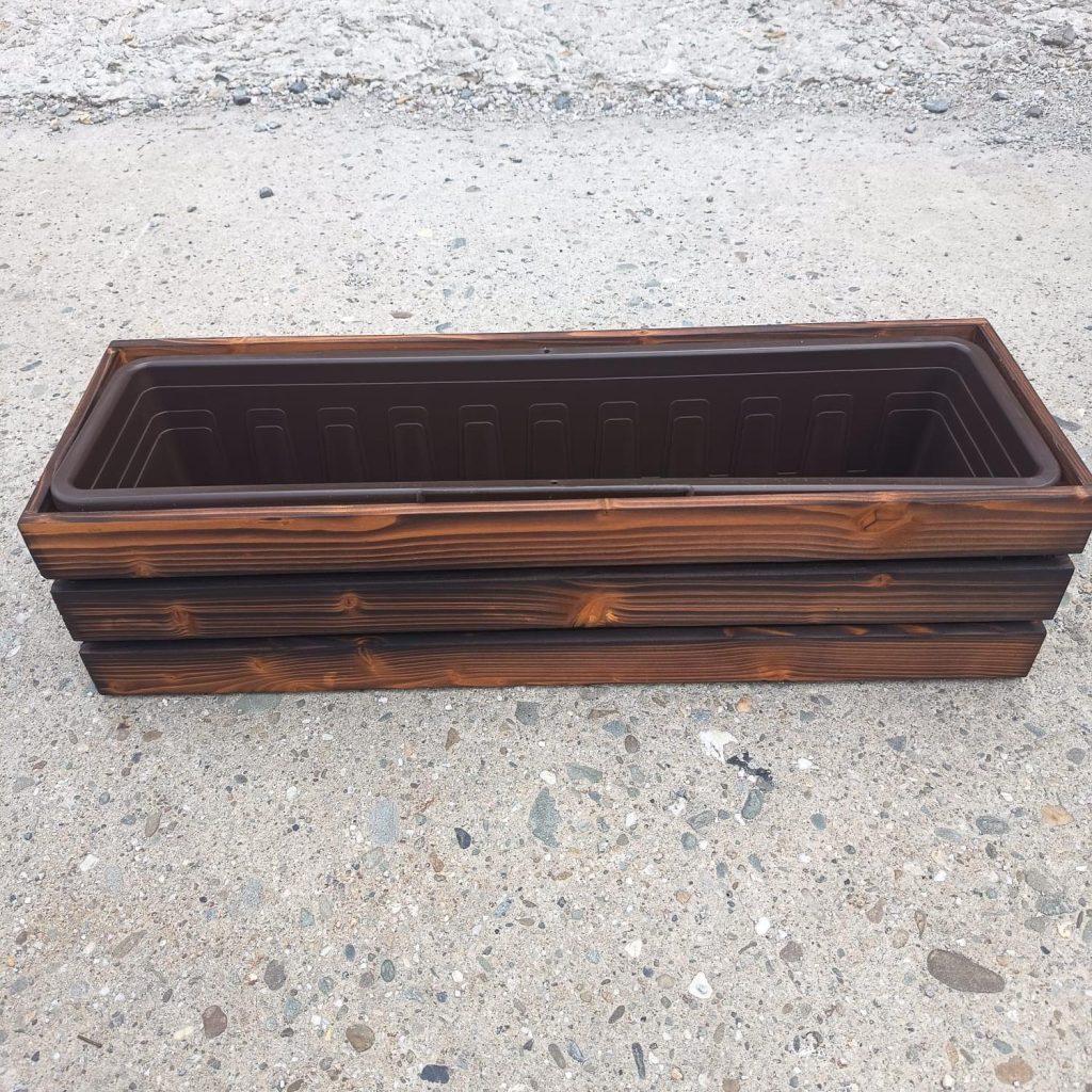 Dřevěný truhlík bedýnka - opalovaný kaštan - 61x19x17 cm - VÝPRODEJ