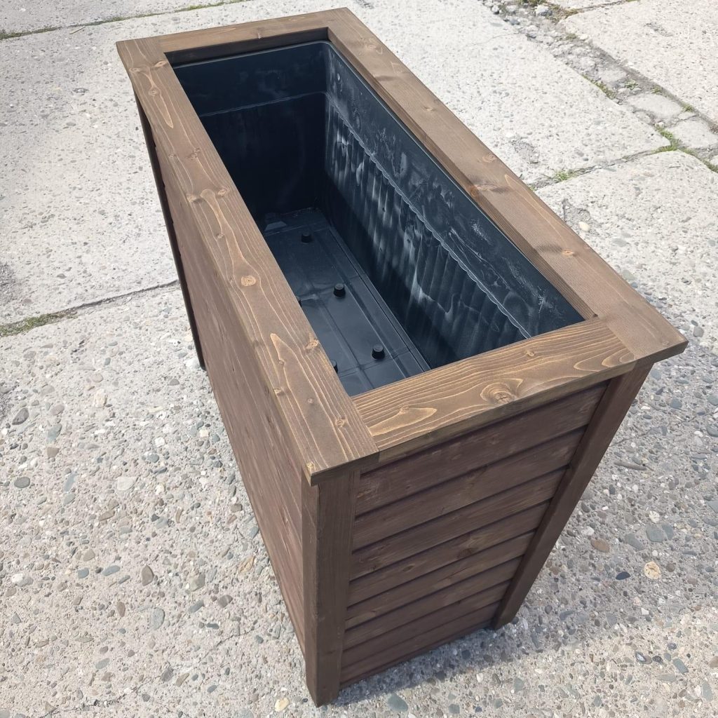 Dřevěný vysoký květináč TATRAN KOMBI - barva OŘECH - 90x42x70- VÝPRODEJ