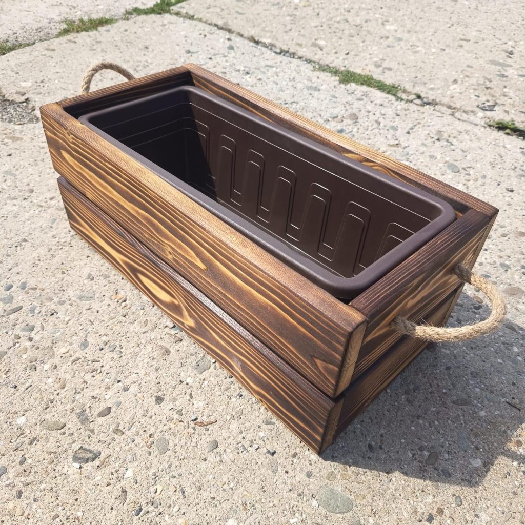Dřevěný truhlík ROVNÝ 45x20x16cm - opalovaný - VÝPRODEJ